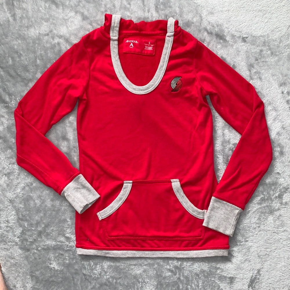 Antigua Women’s Red Portland Trailblazers Hooded Sweatshirt